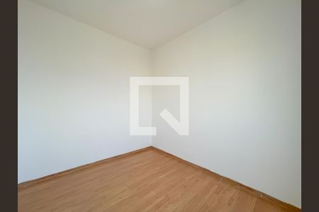 Quarto 1 de apartamento para alugar com 2 quartos, 48m² em Bussocaba, Osasco