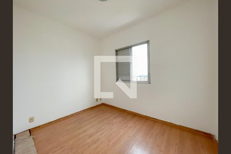 Quarto 2 de apartamento para alugar com 2 quartos, 48m² em Bussocaba, Osasco