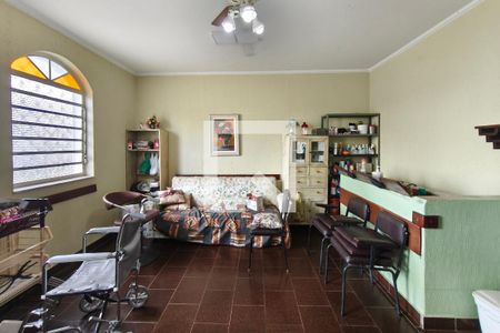 Sala de Estar de casa à venda com 3 quartos, 330m² em Jardim Nova Europa, Campinas