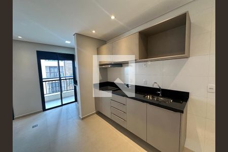 Sala/Cozinha de apartamento para alugar com 1 quarto, 40m² em Empresarial 18 do Forte, Barueri