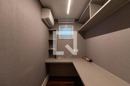 Escritório de apartamento à venda com 4 quartos, 160m² em Barra Funda, São Paulo