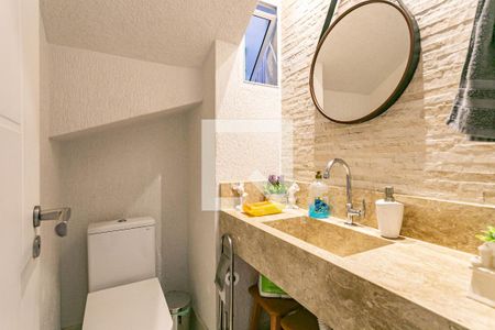 lavabo de casa à venda com 4 quartos, 240m² em Bosque da Saúde, São Paulo