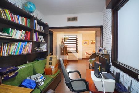 Escritório de casa para alugar com 4 quartos, 1083m² em Tristeza, Porto Alegre