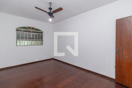 Quarto 2 de casa para alugar com 3 quartos, 250m² em Jardim Leblon, Belo Horizonte