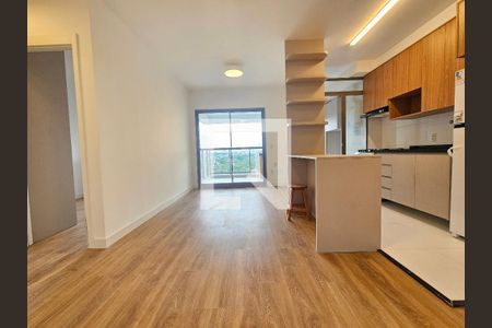Sala/Cozinha de apartamento para alugar com 2 quartos, 66m² em Santo Amaro, São Paulo
