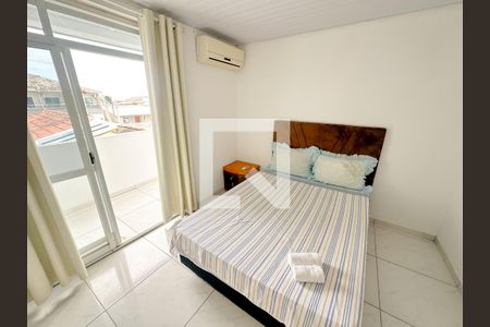 Quarto  de apartamento para alugar com 2 quartos, 75m² em Ingleses, Florianópolis
