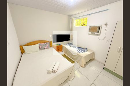 Suíte  de apartamento para alugar com 2 quartos, 75m² em Ingleses, Florianópolis
