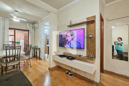 Sala de casa de condomínio para alugar com 2 quartos, 100m² em Jardim Vitoria, Guarujá