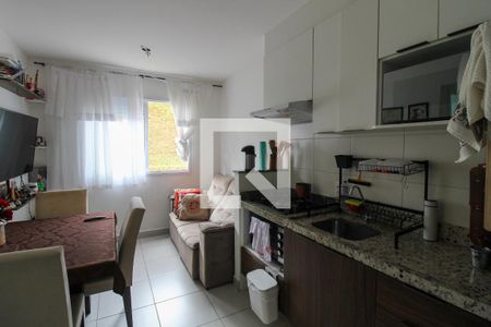 Cozinha de apartamento à venda com 2 quartos, 36m² em Jardim Celeste, São Paulo