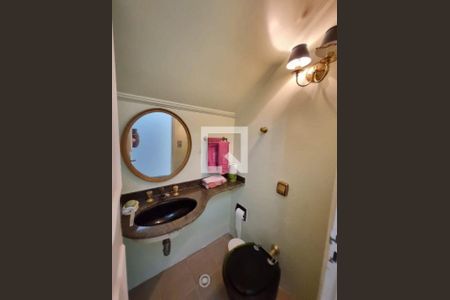 Casa à venda com 3 quartos, 140m² em Jardim Colombo, São Paulo