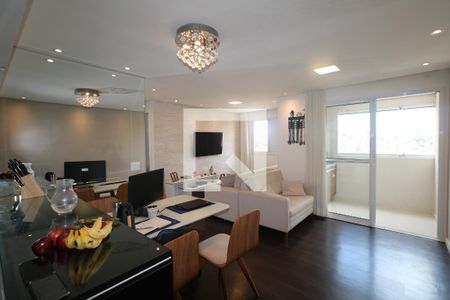 Sala de apartamento à venda com 2 quartos, 80m² em Taboão, Diadema