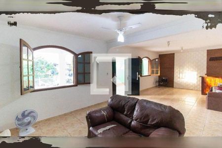 Casa à venda com 3 quartos, 680m² em Itaipu, Niterói