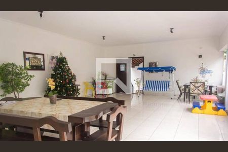 Casa à venda com 4 quartos, 500m² em Vila Homero Thon, Santo André