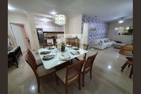 Casa à venda com 3 quartos, 247m² em Jacarepaguá, Rio de Janeiro