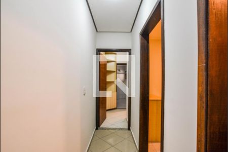 Corredor de apartamento para alugar com 1 quarto, 60m² em Vila Valparaíso, Santo André