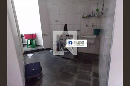 Casa à venda com 6 quartos, 505m² em Vila Guaca, São Paulo