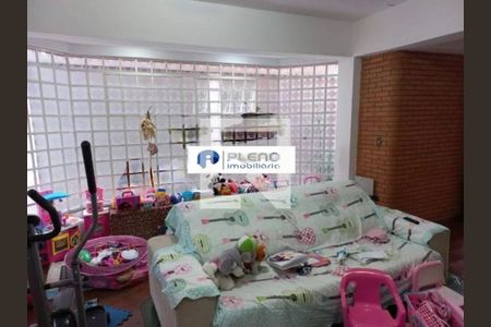 Casa à venda com 6 quartos, 505m² em Vila Guaca, São Paulo