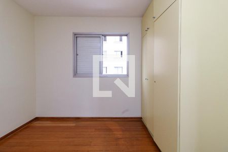 Quarto 1 de apartamento para alugar com 2 quartos, 60m² em Campo Belo, São Paulo