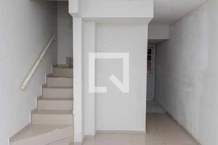 Sala de casa de condomínio para alugar com 2 quartos, 60m² em Guaratiba, Rio de Janeiro