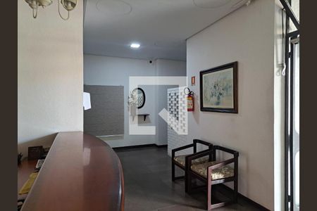 Hall de Entrada de apartamento para alugar com 2 quartos, 58m² em Floresta, Porto Alegre