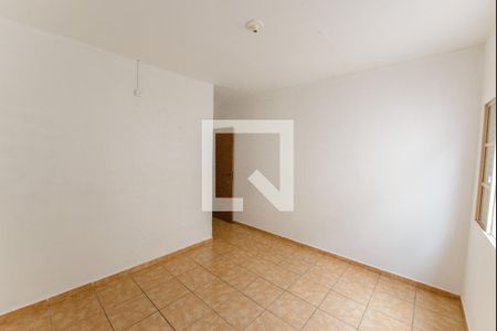 Quarto 2 de casa para alugar com 2 quartos, 100m² em Vila Sao Geraldo, Taubaté