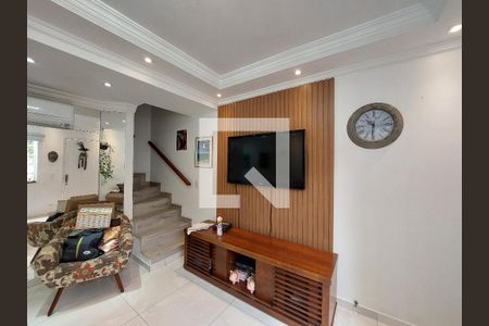 Sala de casa de condomínio à venda com 2 quartos, 80m² em Socorro, São Paulo