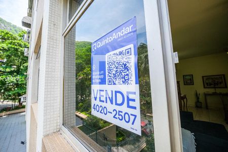 Placa de apartamento à venda com 4 quartos, 122m² em Grajaú, Rio de Janeiro