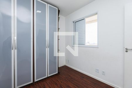 Quarto 1 de apartamento para alugar com 2 quartos, 52m² em Jardim Monte Alegre, Taboão da Serra