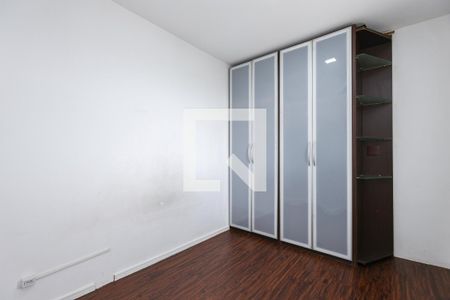 Quarto 1 de apartamento para alugar com 2 quartos, 52m² em Jardim Monte Alegre, Taboão da Serra