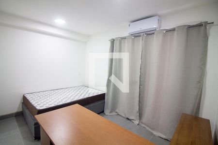 Sala / Quarto - Studio de kitnet/studio para alugar com 1 quarto, 26m² em Jardim das Acacias, São Paulo