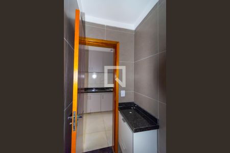 Banheiro de apartamento para alugar com 1 quarto, 30m² em Chácara Belenzinho, São Paulo