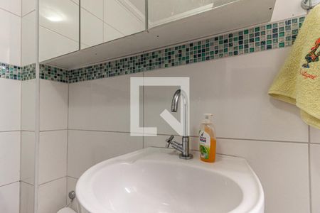 Banheiro de kitnet/studio à venda com 1 quarto, 7m² em Vila Buarque, São Paulo