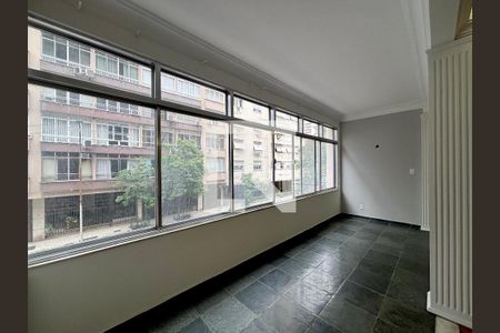 Sala de apartamento à venda com 3 quartos, 150m² em Copacabana, Rio de Janeiro