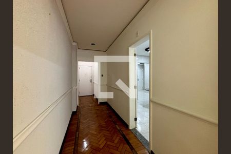 Sala - hall de entrada de apartamento à venda com 3 quartos, 150m² em Copacabana, Rio de Janeiro