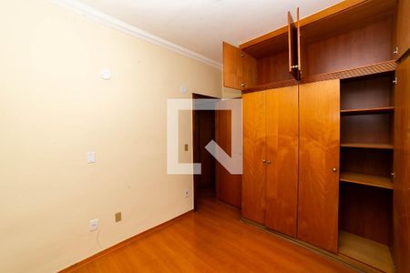 Quarto 1 de apartamento para alugar com 2 quartos, 89m² em Centro, Belo Horizonte