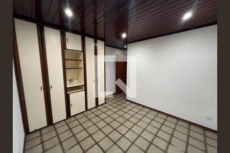 Casa à venda com 3 quartos, 170m² em Vila Regente Feijó, São Paulo
