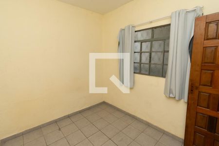 Quarto 1 de casa para alugar com 2 quartos, 70m² em Industrial, Contagem