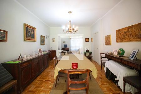 Casa para alugar com 5 quartos, 600m² em Perdizes, São Paulo