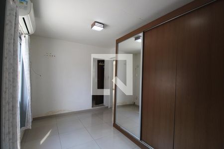 Suíte 1 de casa para alugar com 2 quartos, 100m² em Taquara, Rio de Janeiro