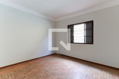 Casa 1 - Quarto 2 de casa à venda com 4 quartos, 190m² em Vila Carbone, São Paulo