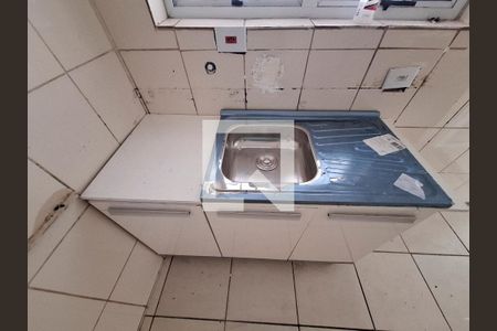 Cozinha de casa de condomínio para alugar com 2 quartos, 90m² em Jardim Carlu, São Paulo