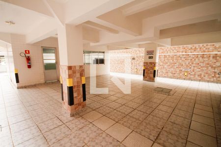 Garagem de apartamento para alugar com 2 quartos, 70m² em Canto do Forte, Praia Grande