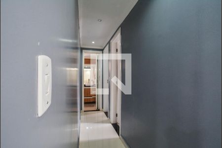 Corredor de apartamento para alugar com 2 quartos, 55m² em Parque Erasmo Assunção, Santo André