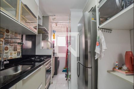Cozinha e Área de Serviço de apartamento à venda com 2 quartos, 55m² em Parque Erasmo Assunção, Santo André