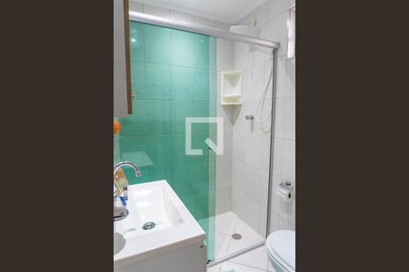 Banheiro de casa para alugar com 1 quarto, 45m² em Vila Campestre, São Paulo