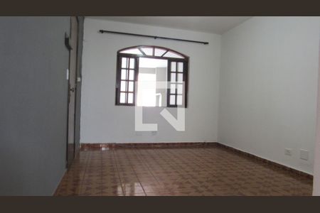 Casa à venda com 2 quartos, 130m² em Metalúrgicos, Osasco