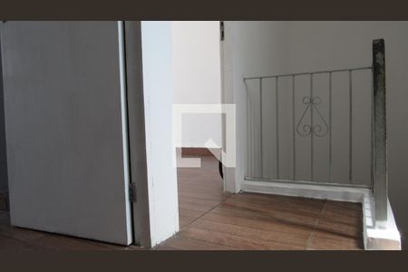 Casa à venda com 2 quartos, 130m² em Metalúrgicos, Osasco