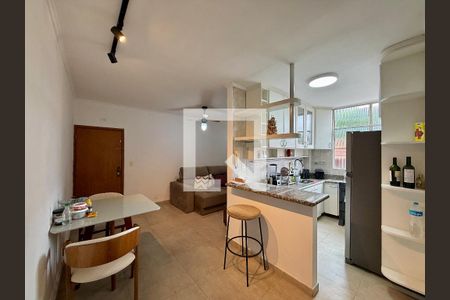 Sala  de apartamento para alugar com 3 quartos, 80m² em Santo Amaro, São Paulo