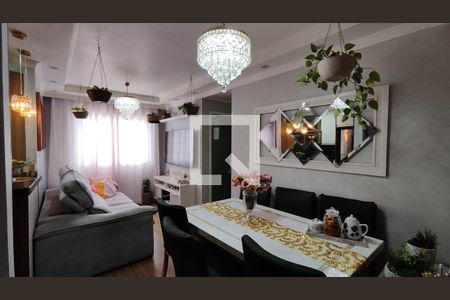 Sala de estar / jantar de apartamento à venda com 2 quartos, 45m² em Vila Carmosina, São Paulo