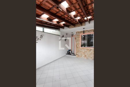 Garagem de casa à venda com 3 quartos, 100m² em Vila Constança, São Paulo